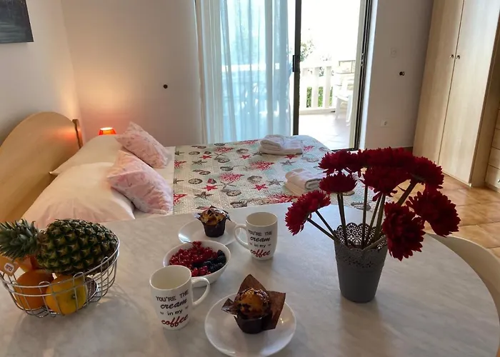 Tri Zala Apartman Žrnovo