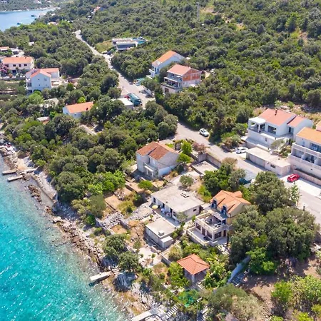 Apartment Tri Zala *