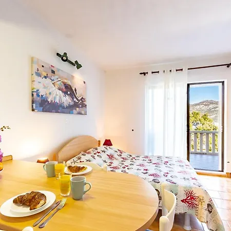 Tri Zala Apartment *