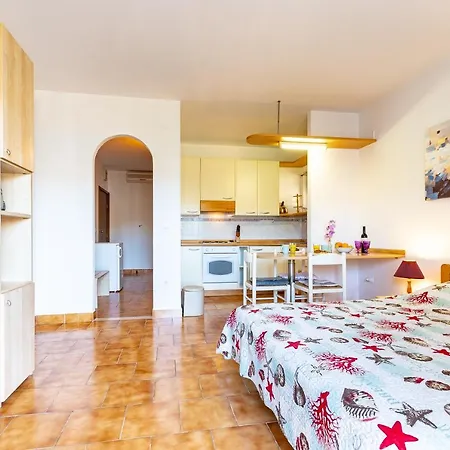 Tri Zala Apartment Zrnovo